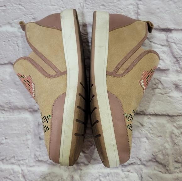 Donald J. Pliner Mylasp Pixelated Rose Leather Suede Slip On Sneakers - Picture 9 of 11